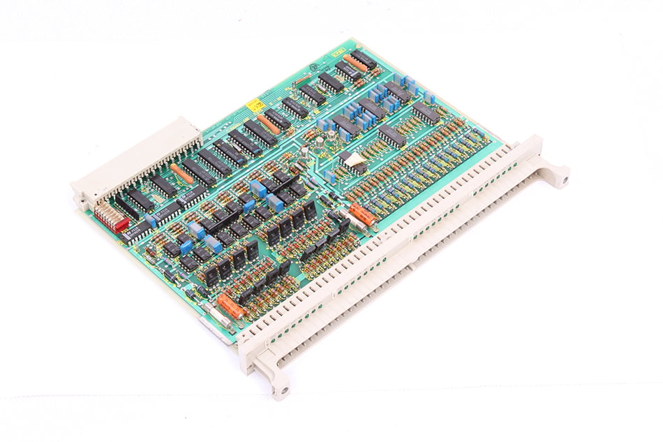 6ES5482-3BA11 SIEMENS