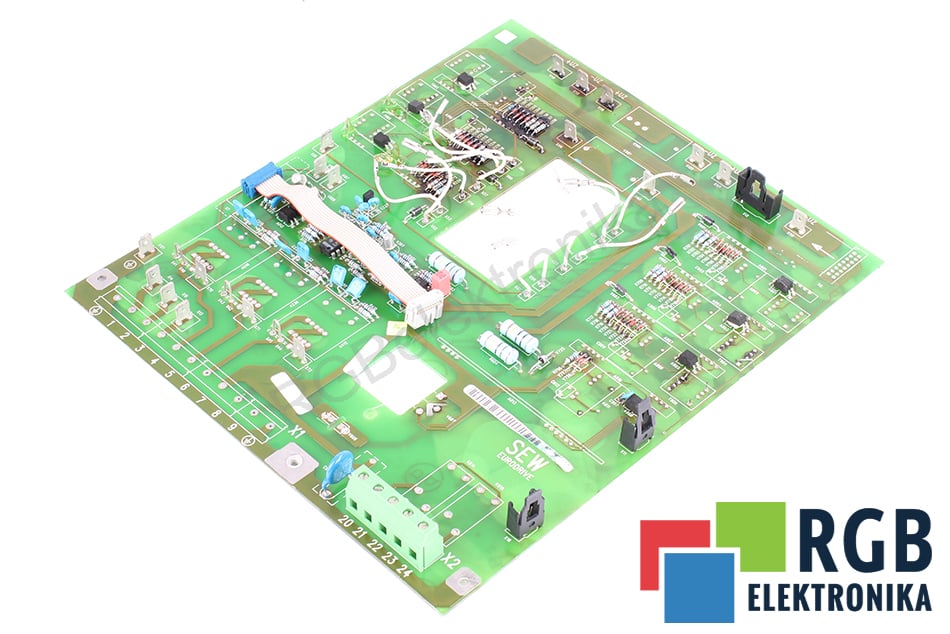 NA CZĘŚCI 8213895.11 8118604.10 SEW EURODRIVE