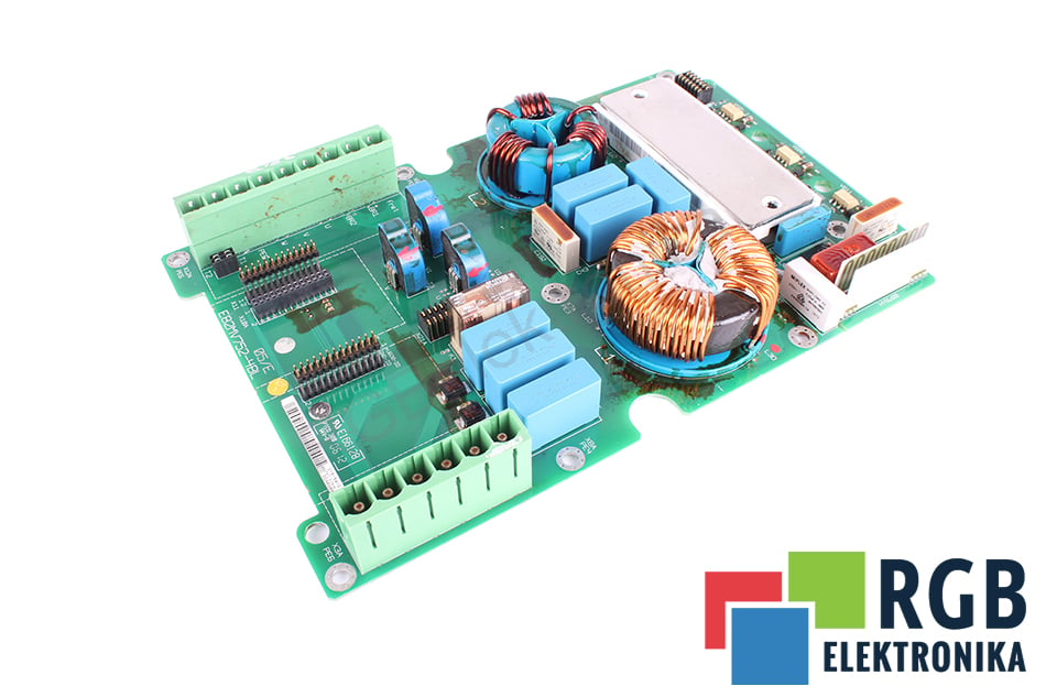 NA CZĘŚCI E82MV752-4BL 01515410 MOTEC CONTROL