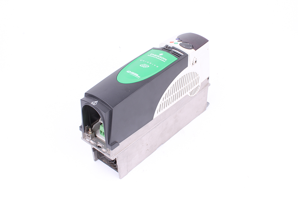 SP1402 0-480V3/3.8A EMERSON INDUSTRIAL AUTOMATION CONTROL TECHNIQUES