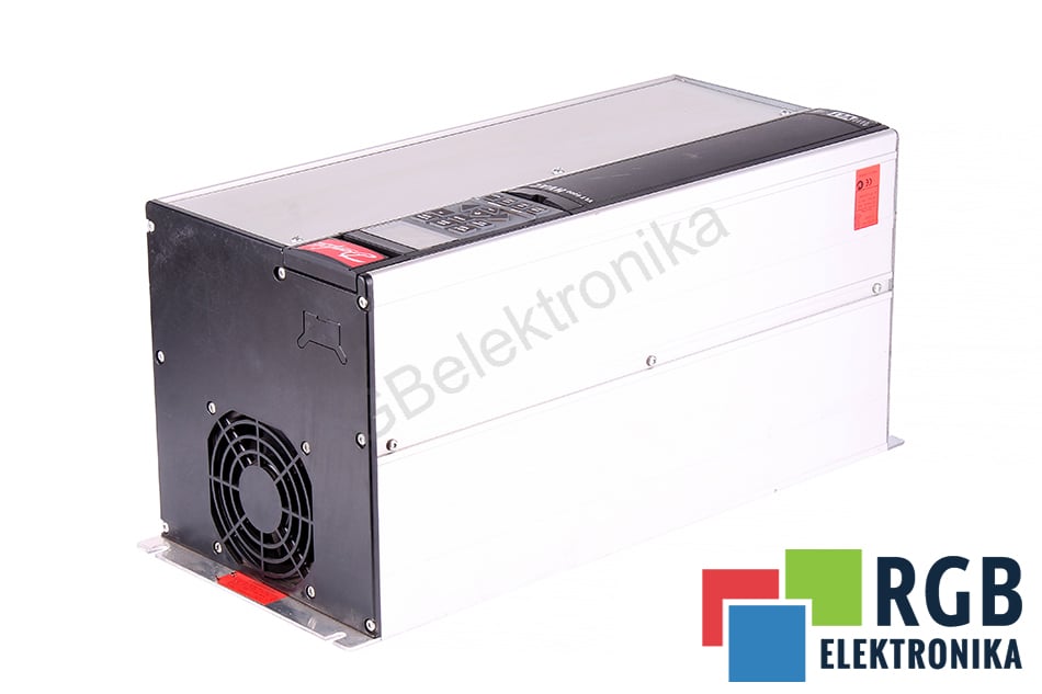DANFOSS VLT6027HT4C20STR3DLF00A00C0 175Z7031 460V 37.5A 1000HZ 460V 37.5A 3 -F 1000 HZ 