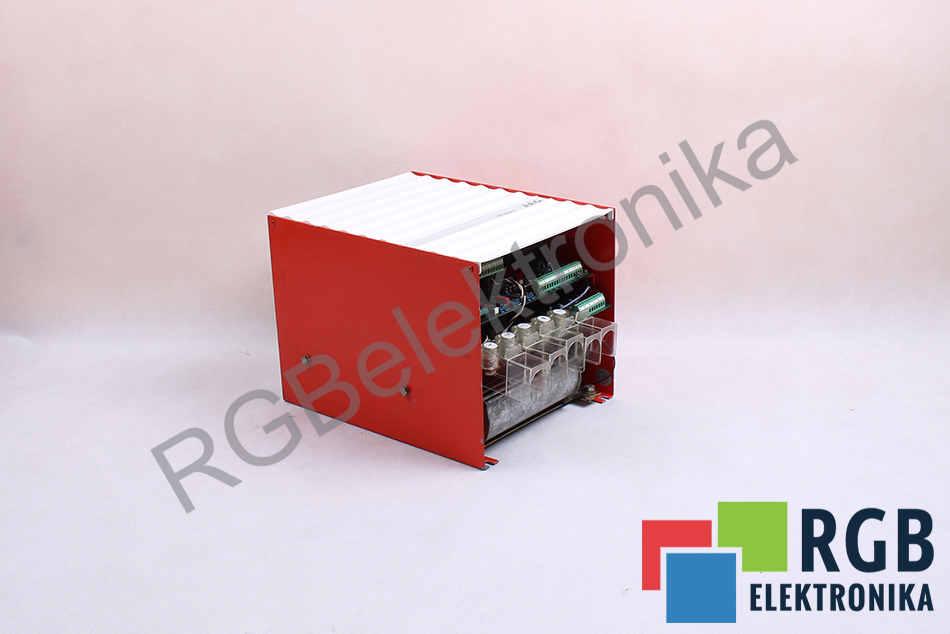 6SE7022-1EP50 3X0-380V 20.5A 0-400HZ AC/AC DRIVE MASTERDRIVES MC SIEMENS