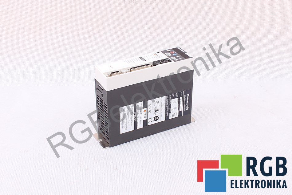 NOWY MSDA013A1A IN 200-230V 0.7A 50/60HZ OUT 84V 1.0A 0-333.3HZ 100W ENCODER 2500P/R AC SERVO DRIVER PANASONIC