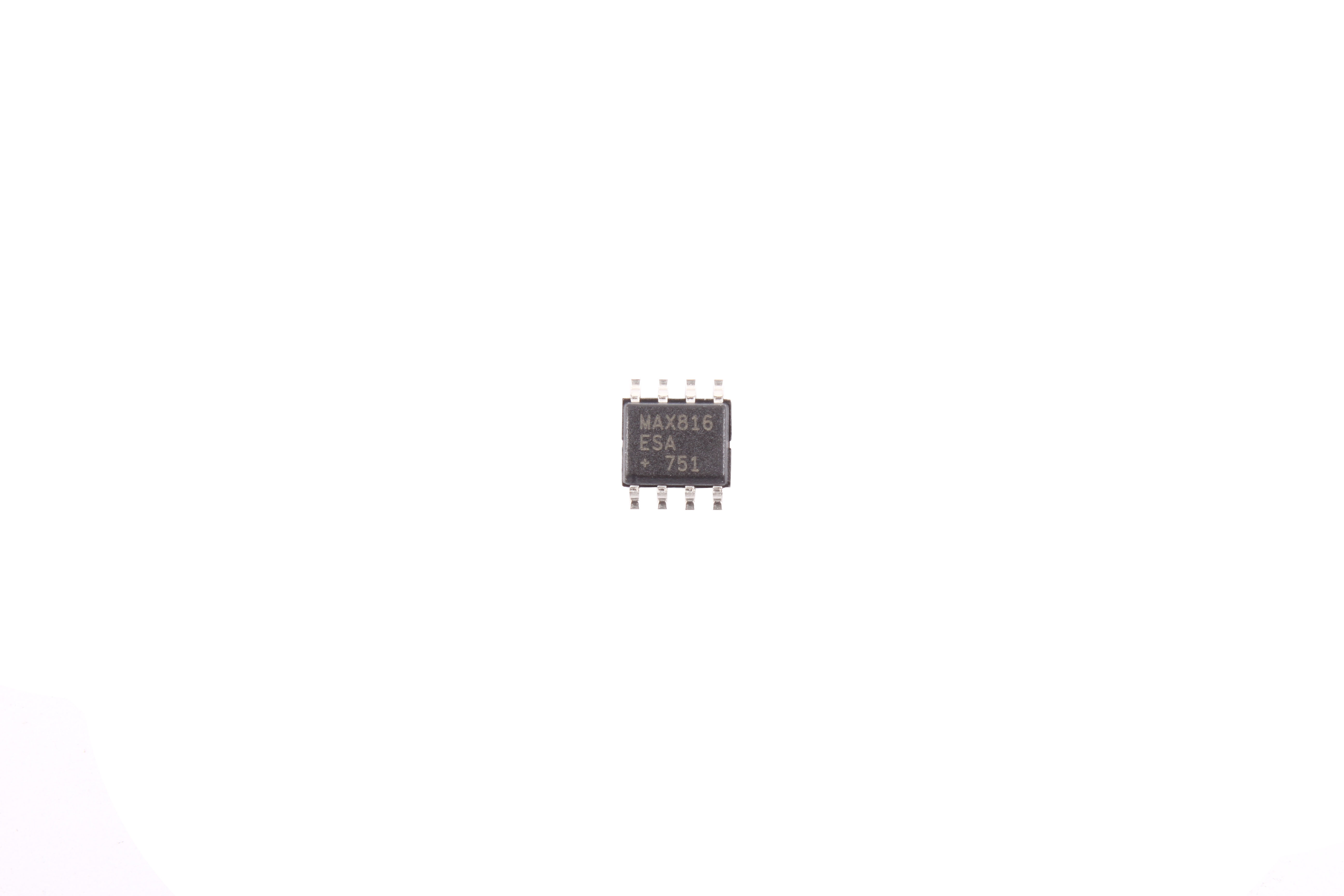 ANALOG DEVICES MAX816ESA+ MIKROKONTROLER 