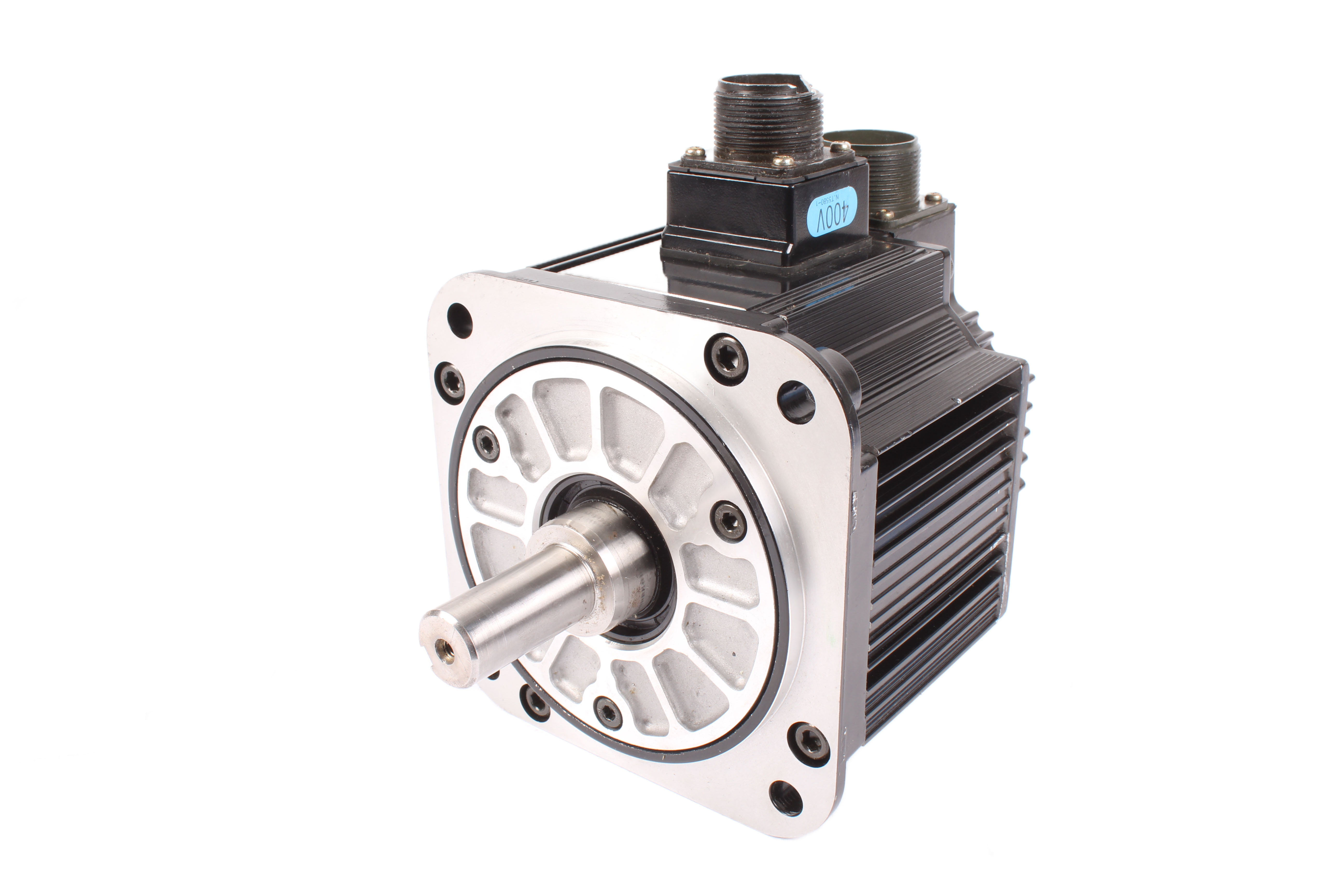 YASKAWA SGMGH-05DCA6F SERVOMOTOR 400V 0.45 KW 1500 OBR/MIN 1.9A 2.84 NM 