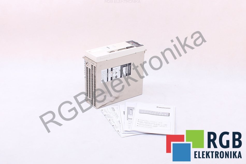 NOWY MSDA103A1A IN 200-230V 4.2A 50/60HZ OUT 88V 7.2A 0-333.3HZ 1KW ENCODER 2500P/R AC SERVO DRIVER PANASONIC