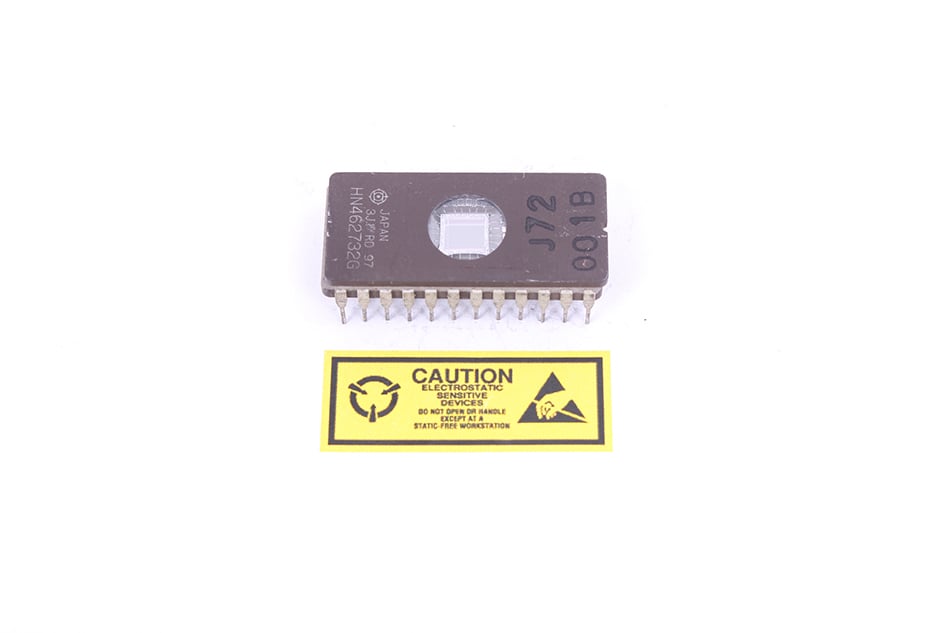UV EPROM HN462732G 24PIN DIP24 HITACHI