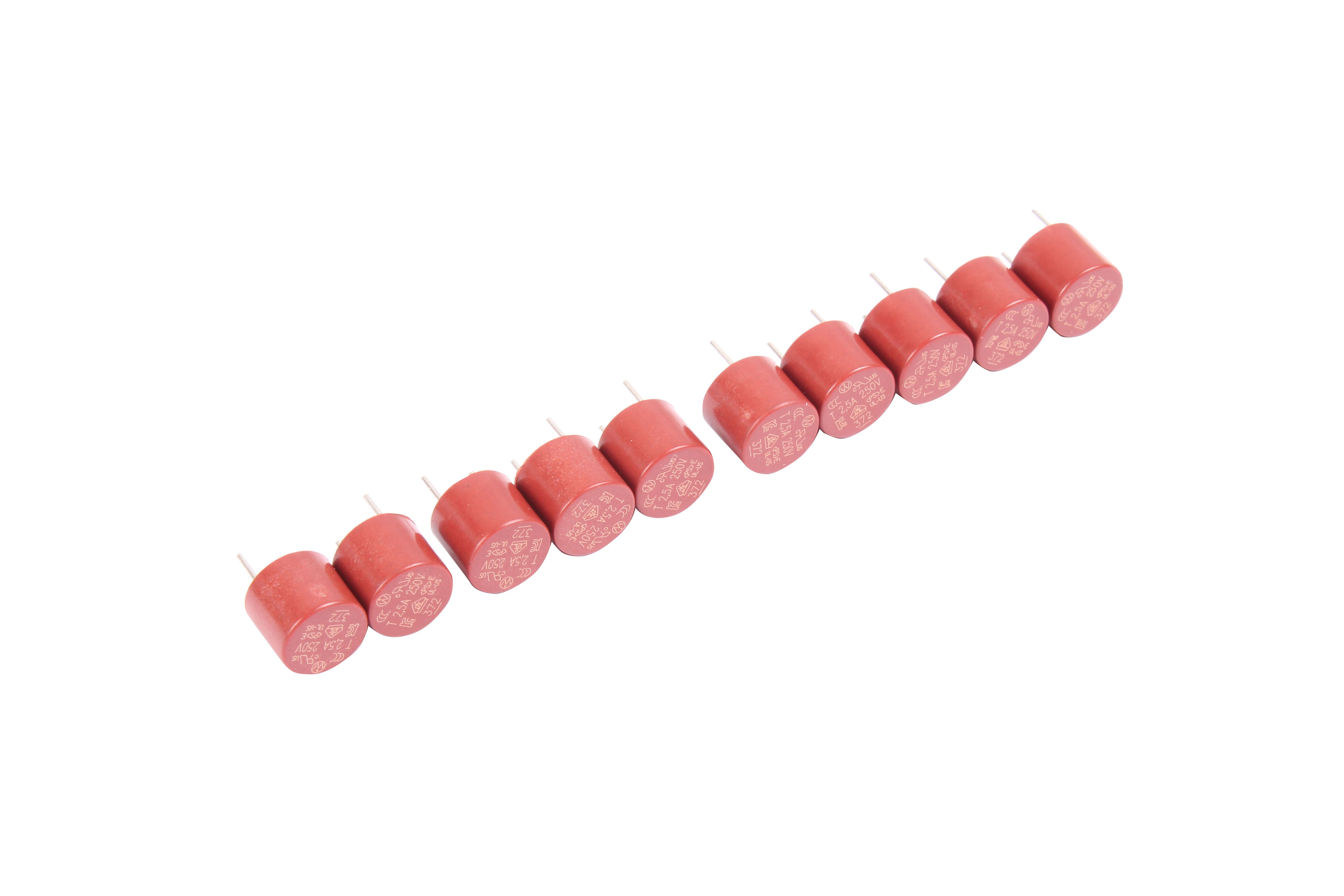LITTELFUSE 37212500431 TOPIKOWY ZWŁOCZNY 10SZT FUSE 2.5A 250 MM 