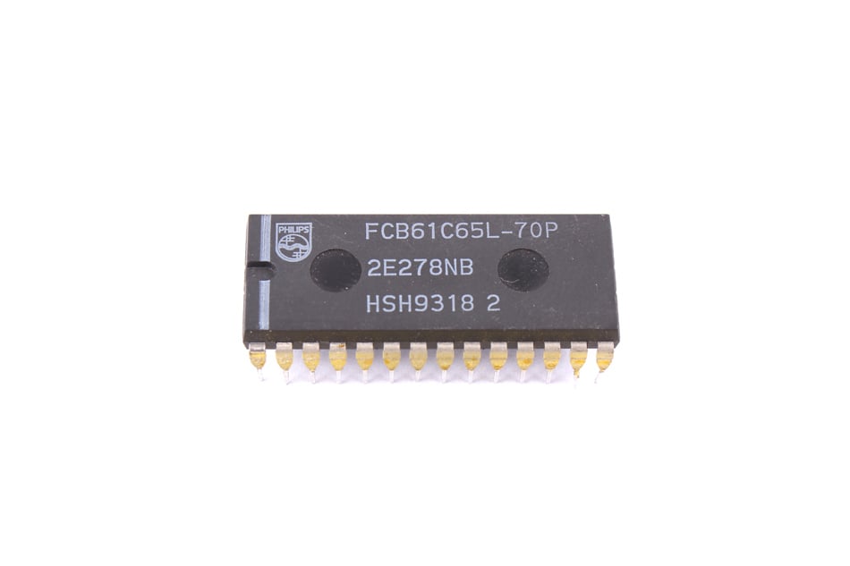 8K X 8 FCB61C65L-70P DIP28 THT PHILIPS