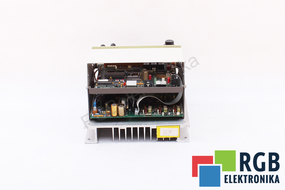 6SE4601-1AA00 IN 220V 50/60HZ OUT 5-220V 1-100HZ 5A 1.9KVA SIMOVERT SIEMENS