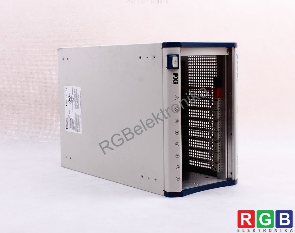 PXI-1042 CHASIS NATIONAL INSTRUMENTS
