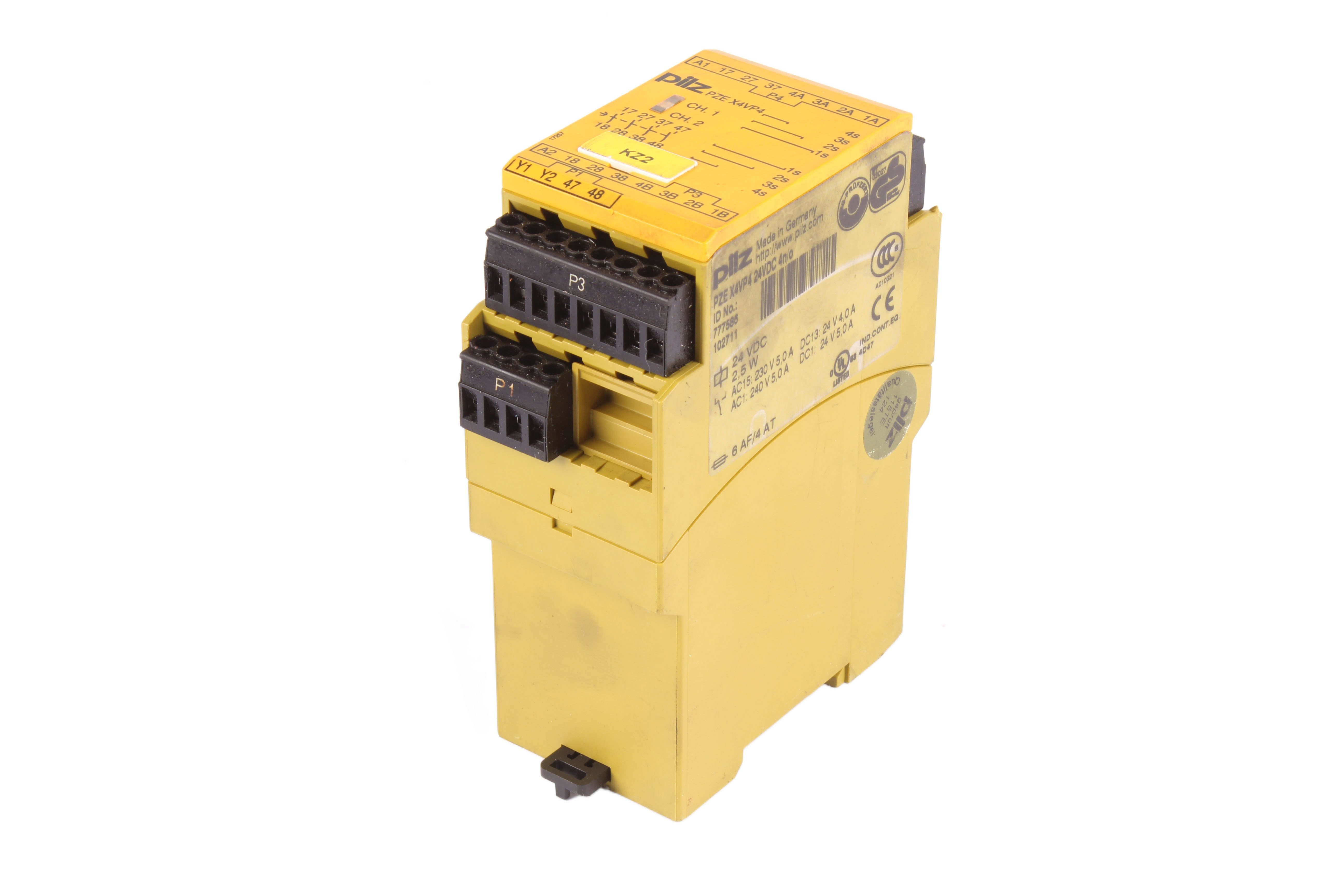 PILZ PZE X4VP4 777586 SAFETY RELAY 