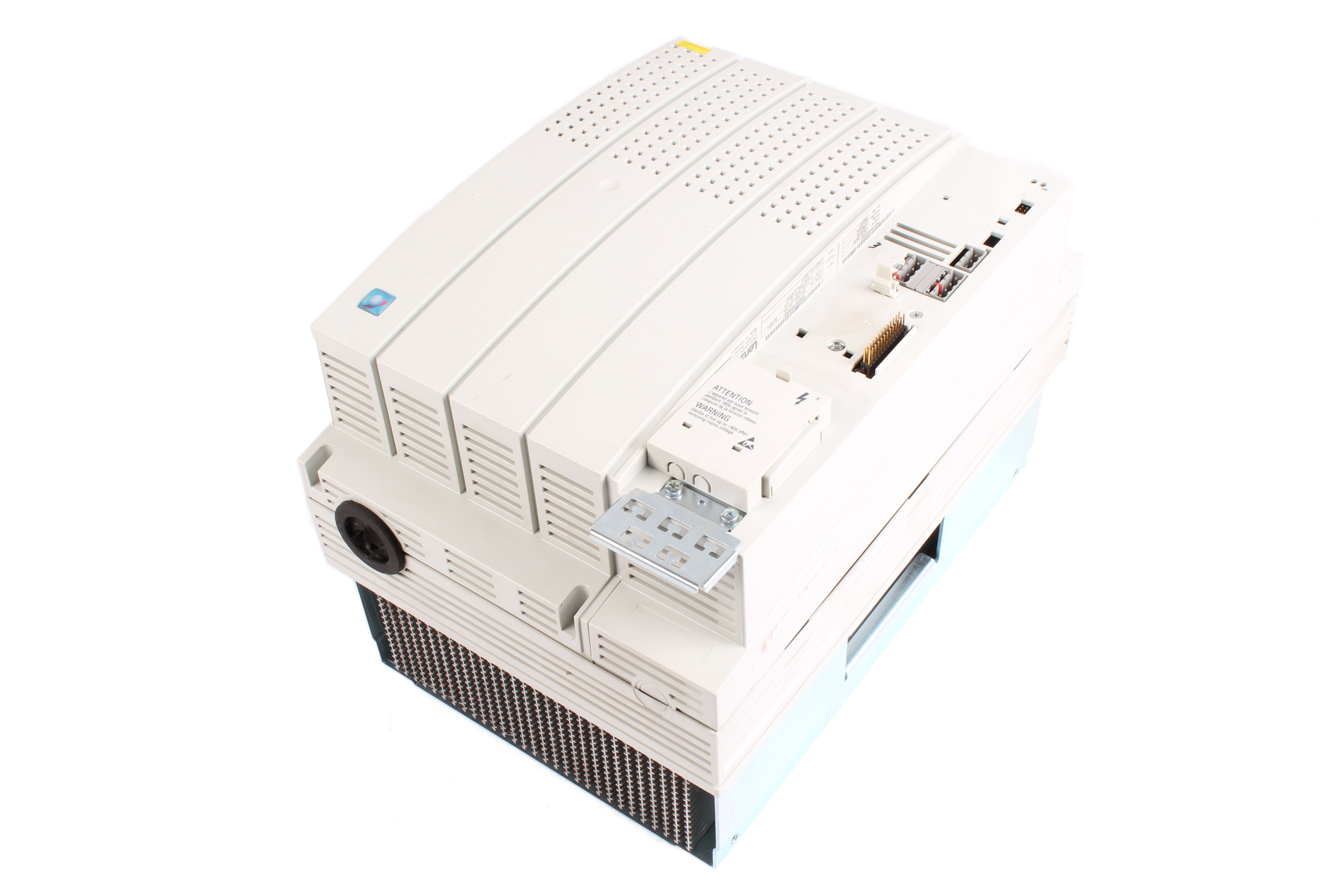 LENZE E82EV153_4B201 ID.-NO. 13206910 15 KW 500V 32A 3 -F 650 HZ 