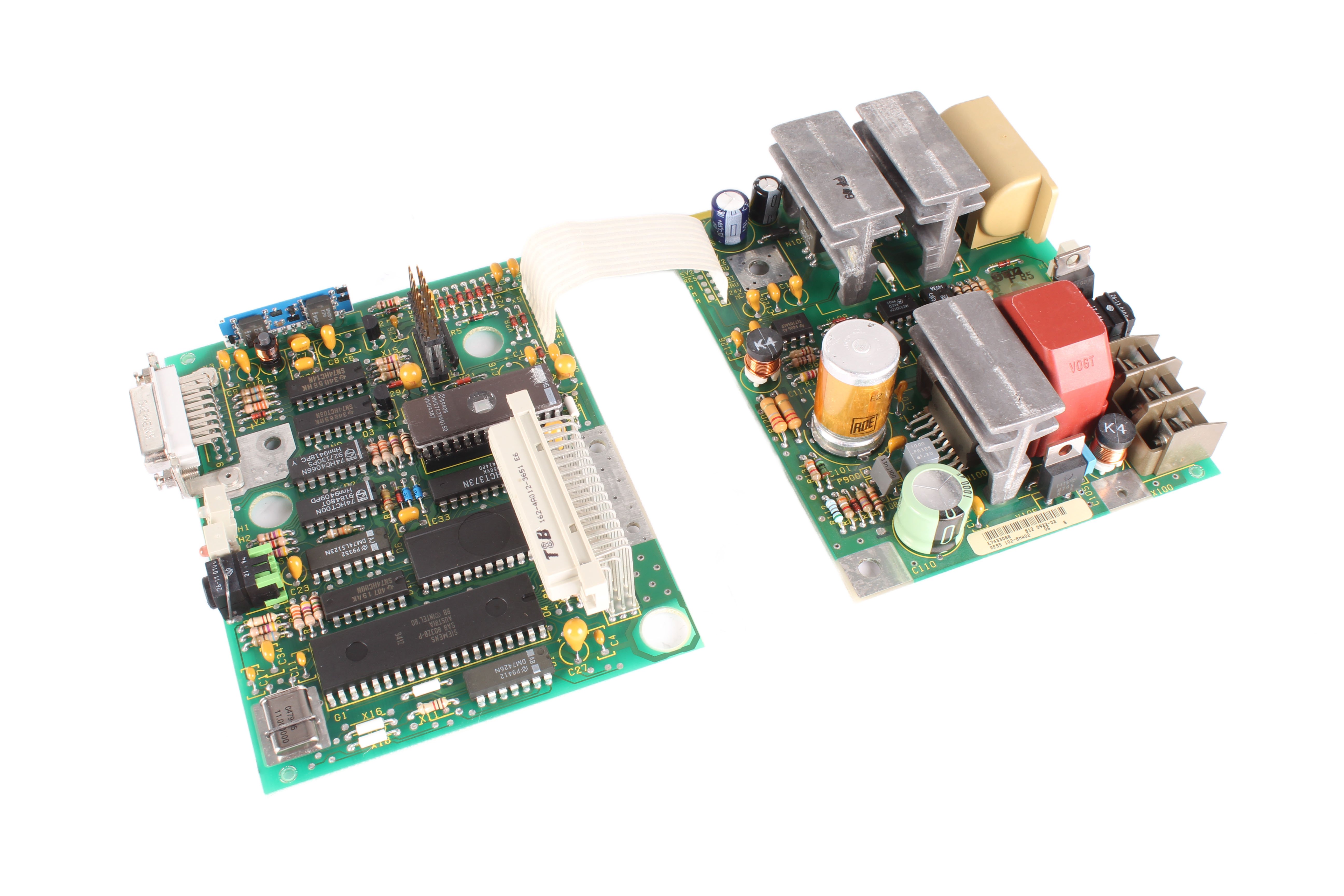SIEMENS 8120922-02 DO 6ES51028MA02 