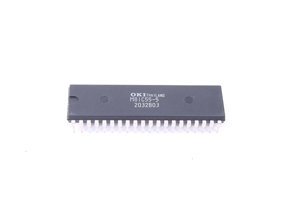 NOWY M8IC55-5 DIP40 THT OKI