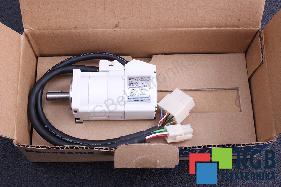 NOWY SERVOMOTOR MSMA5AZA1E 0.05KW 200HZ 3000R/MIN PANASONIC
