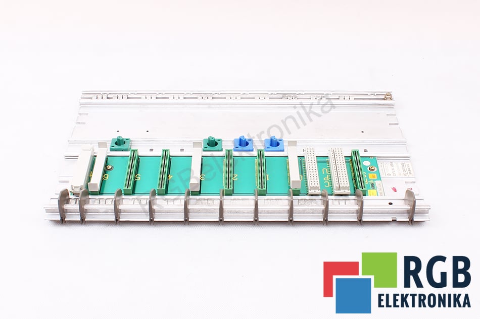 SIEMENS 6ES5700-1LA12 RACK 