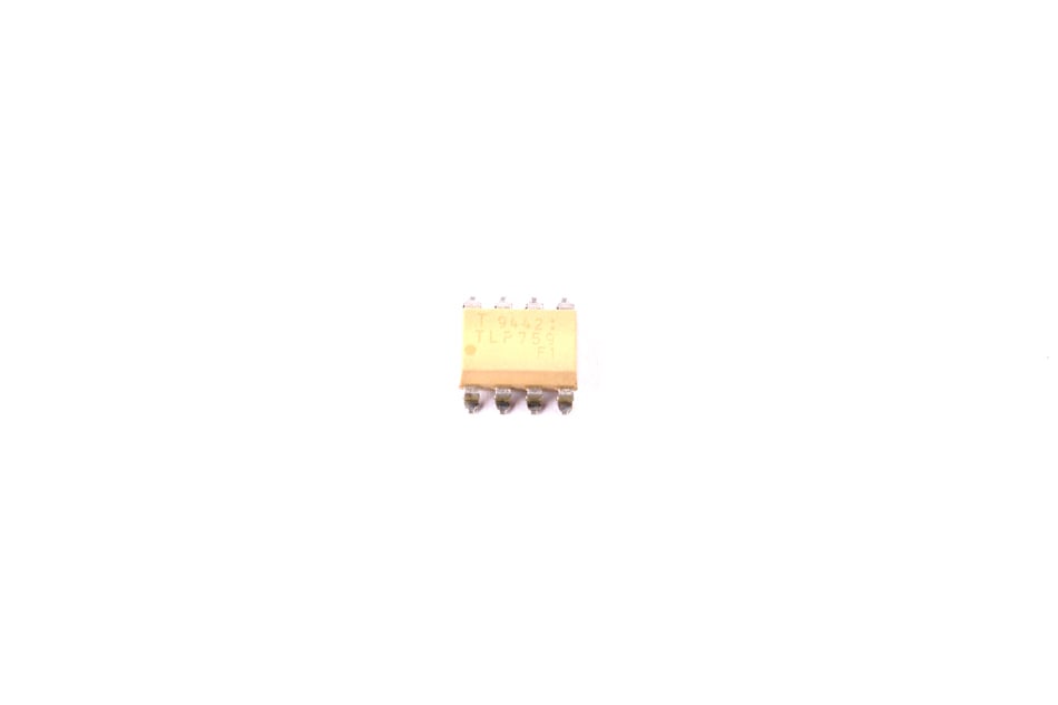 TRANSOPTOR TLP759 SO8 SMD TOSHIBA