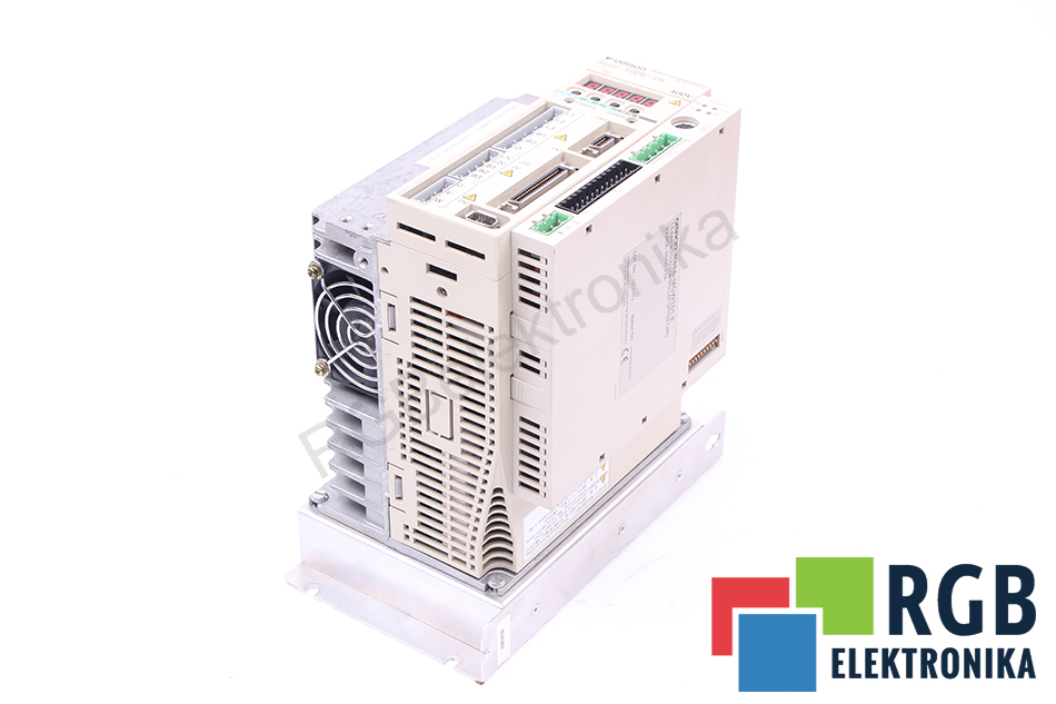 YASKAWA SGDH-10DE-OY SGDH-10DE-0Y 480V 3.5A 300 HZ 