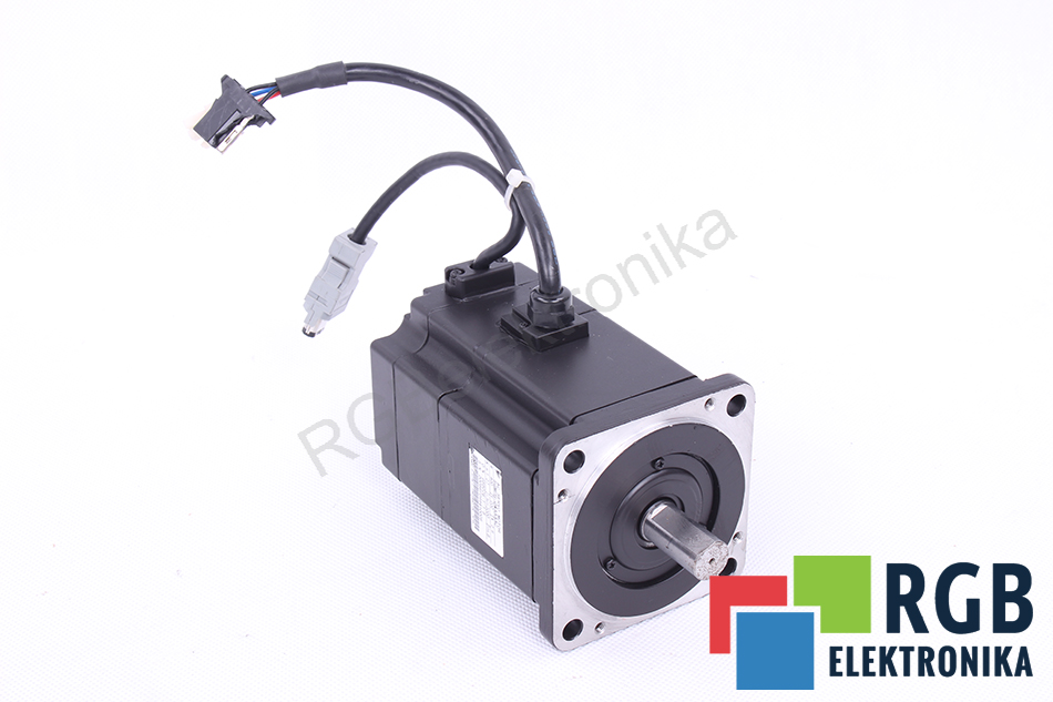 SERVOMOTOR SGMPH-04AAAAC 400W 200V 2.6A 3000R/MIN YASKAWA
