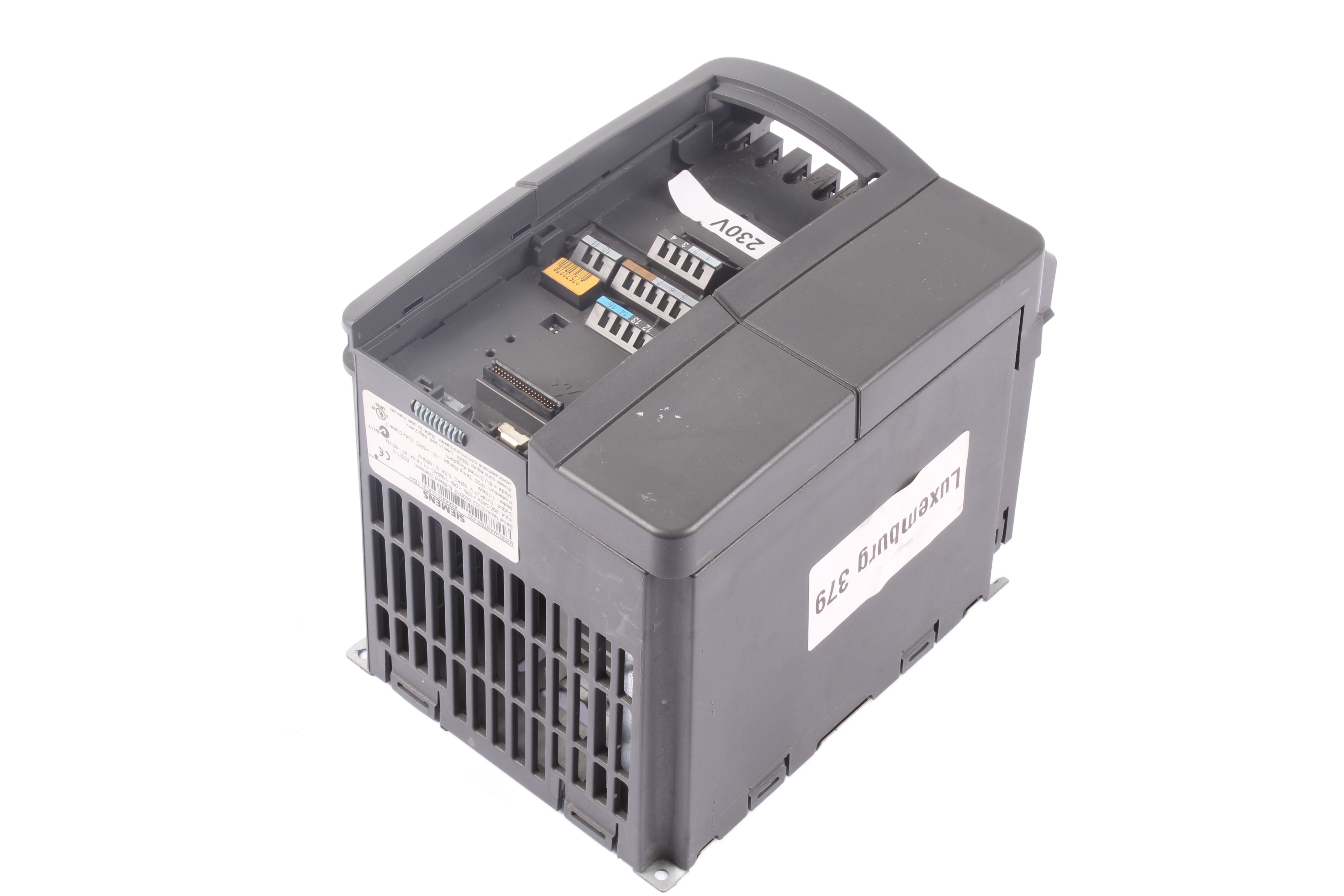 SIEMENS 6SE6420-2UC21-1BA1 5.5A 1 -F 63 HZ 