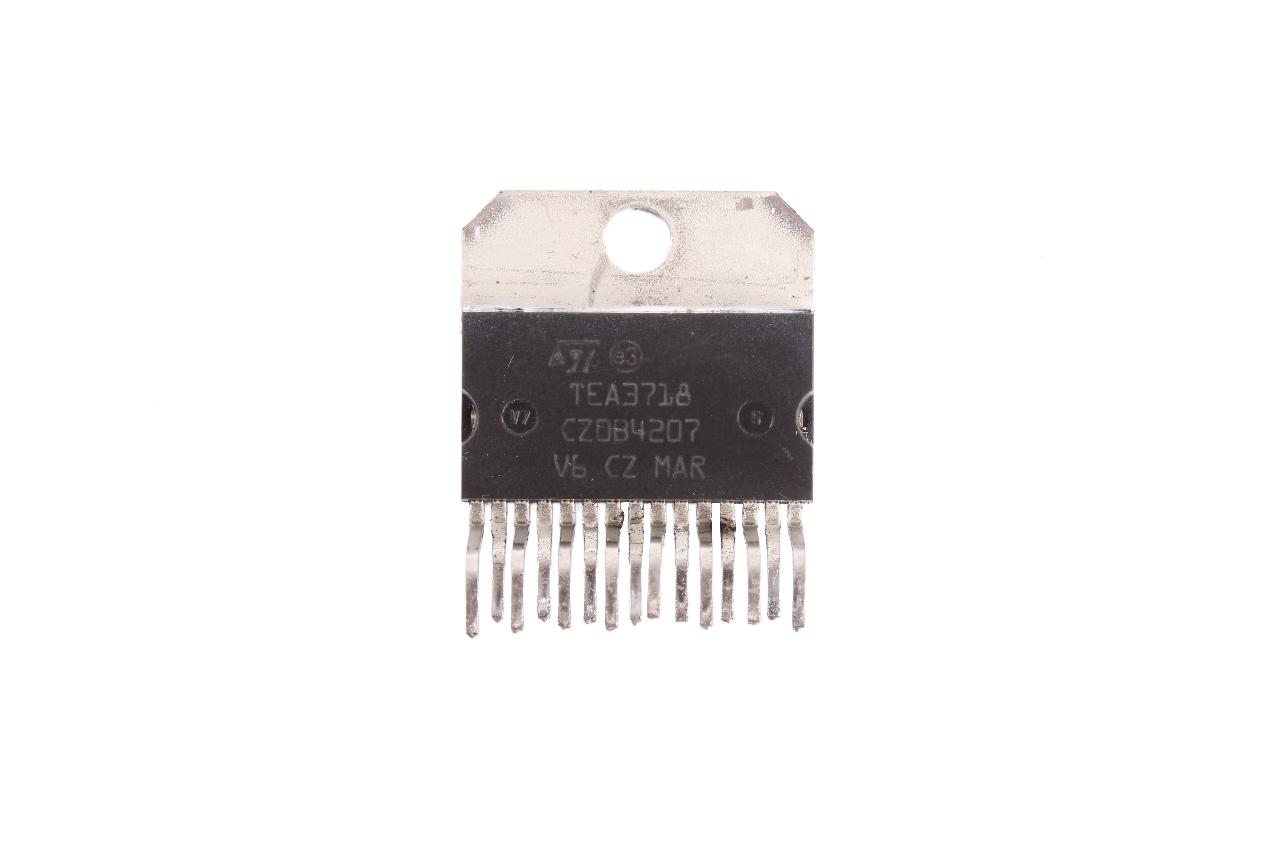 STMICROELECTRONICS TEA3718 CZDB4207 MIKROKONTROLER 