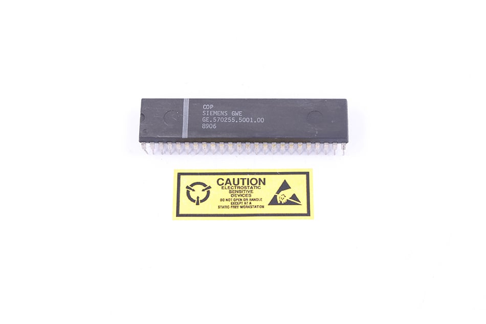 GE.570255.5001.00 DIP-48 THT SIEMENS