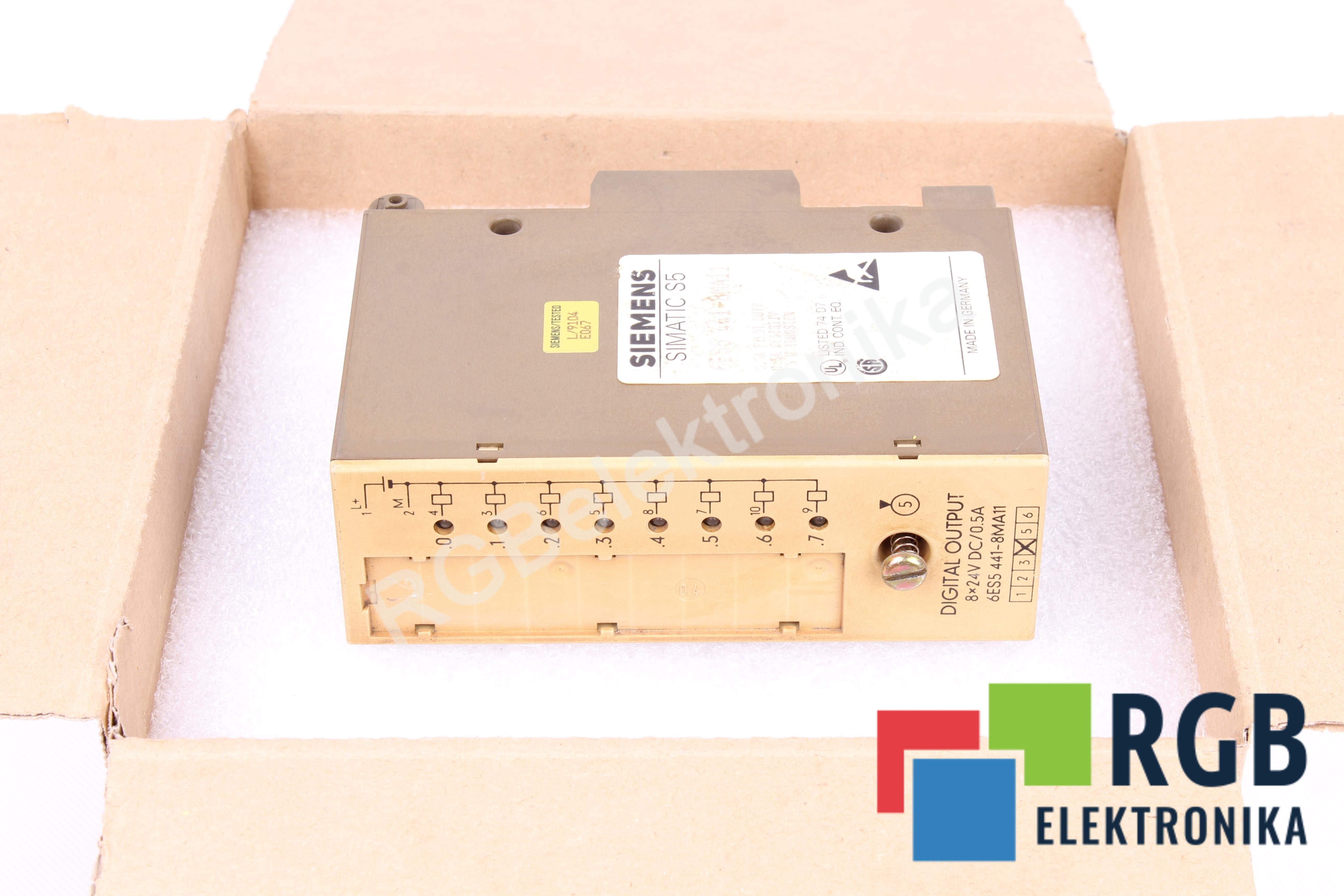 RELAY OUTPUT 6ES5452-8MR11 SIMATIC S5 SIEMENS