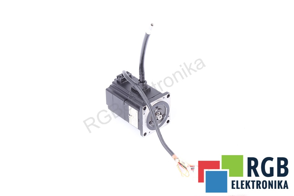 YASKAWA SGMPH-01A2A-YR12 200V 0.89A 3000OBR/MIN SERVOMOTOR 200V 3000 OBR/MIN 0.89A 