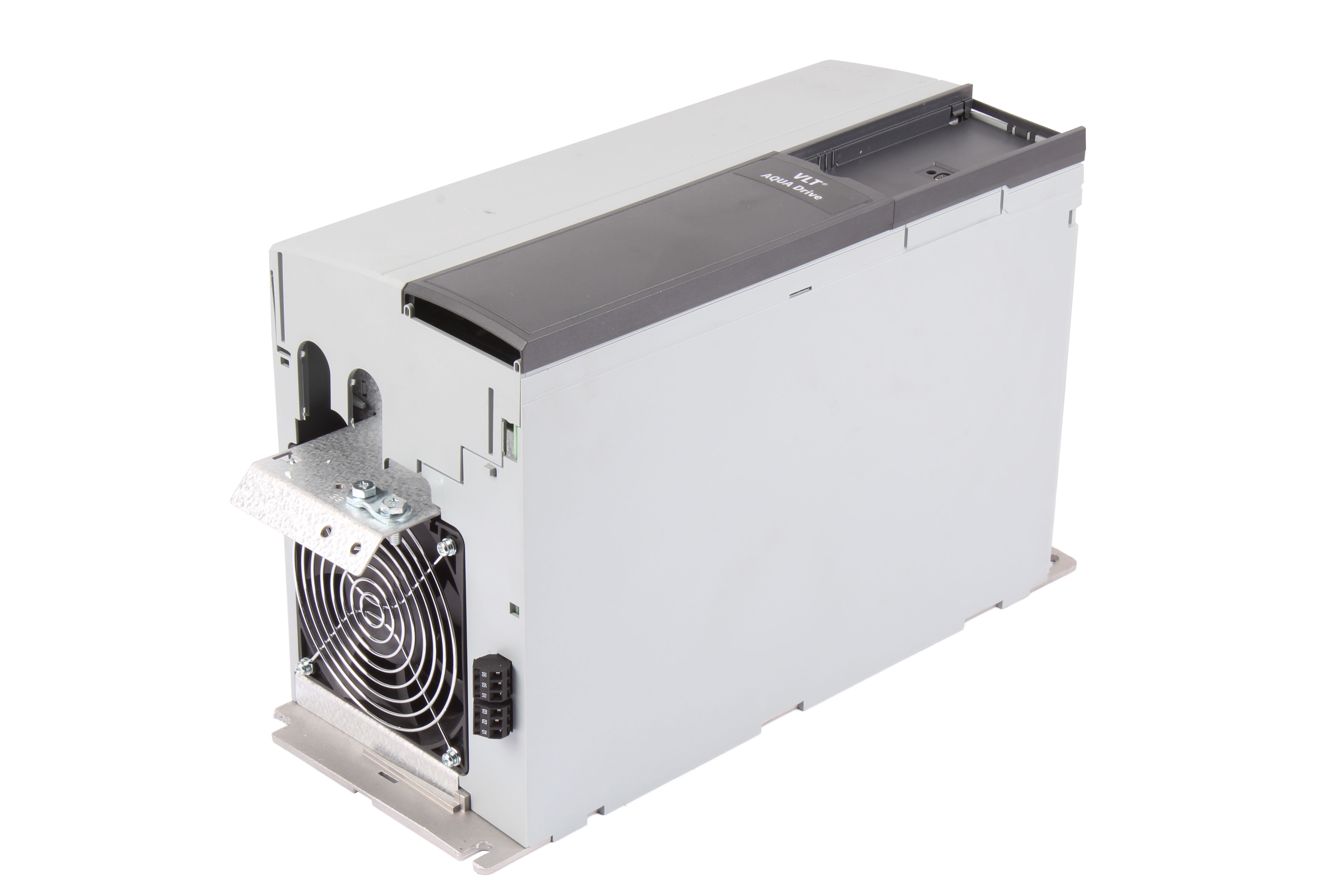 DANFOSS FC202P15KT4E20H1XGXXXXSXXXXAXBXCXXXXDX VLT AQUA DRIVE 131F664440 27A 3 -F 590 HZ 