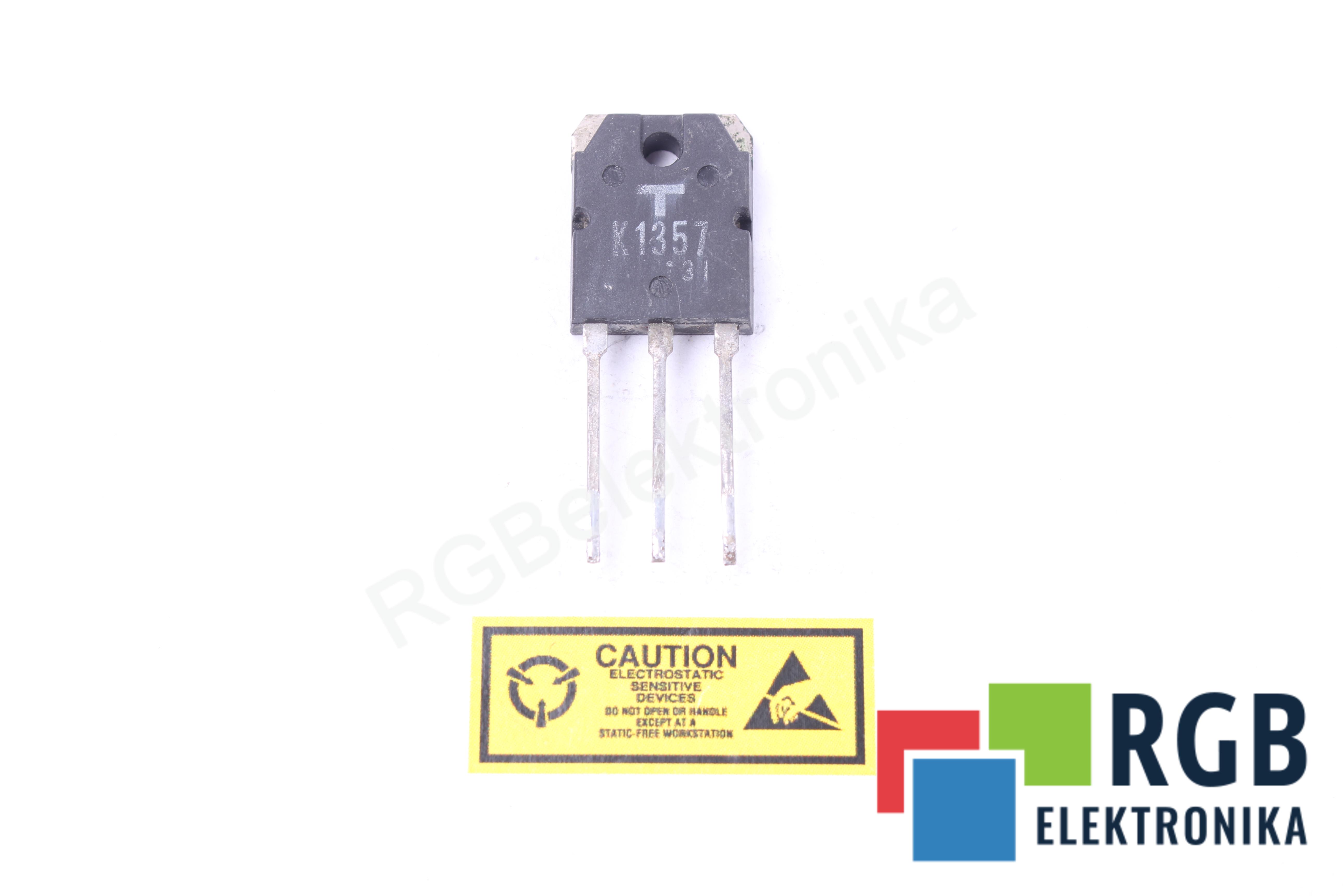 MOSFET TRANSISTOR 2SK1357 K1357 5A 900V TO-3P THT