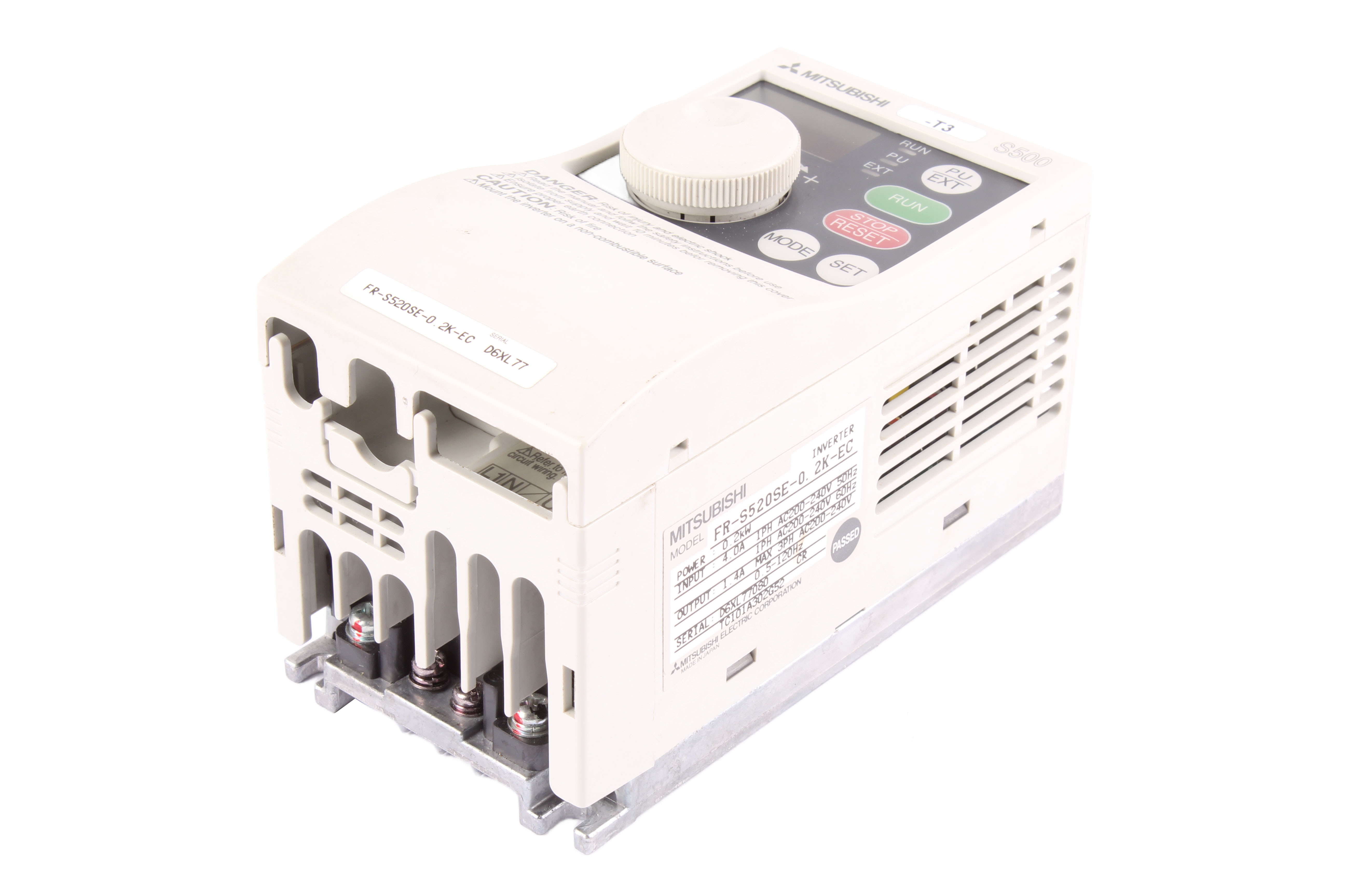 MITSUBISHI ELECTRIC FR-S520SE-0.2K-EC S500 240V 1.4A 1 -F 60 HZ 200-240V 