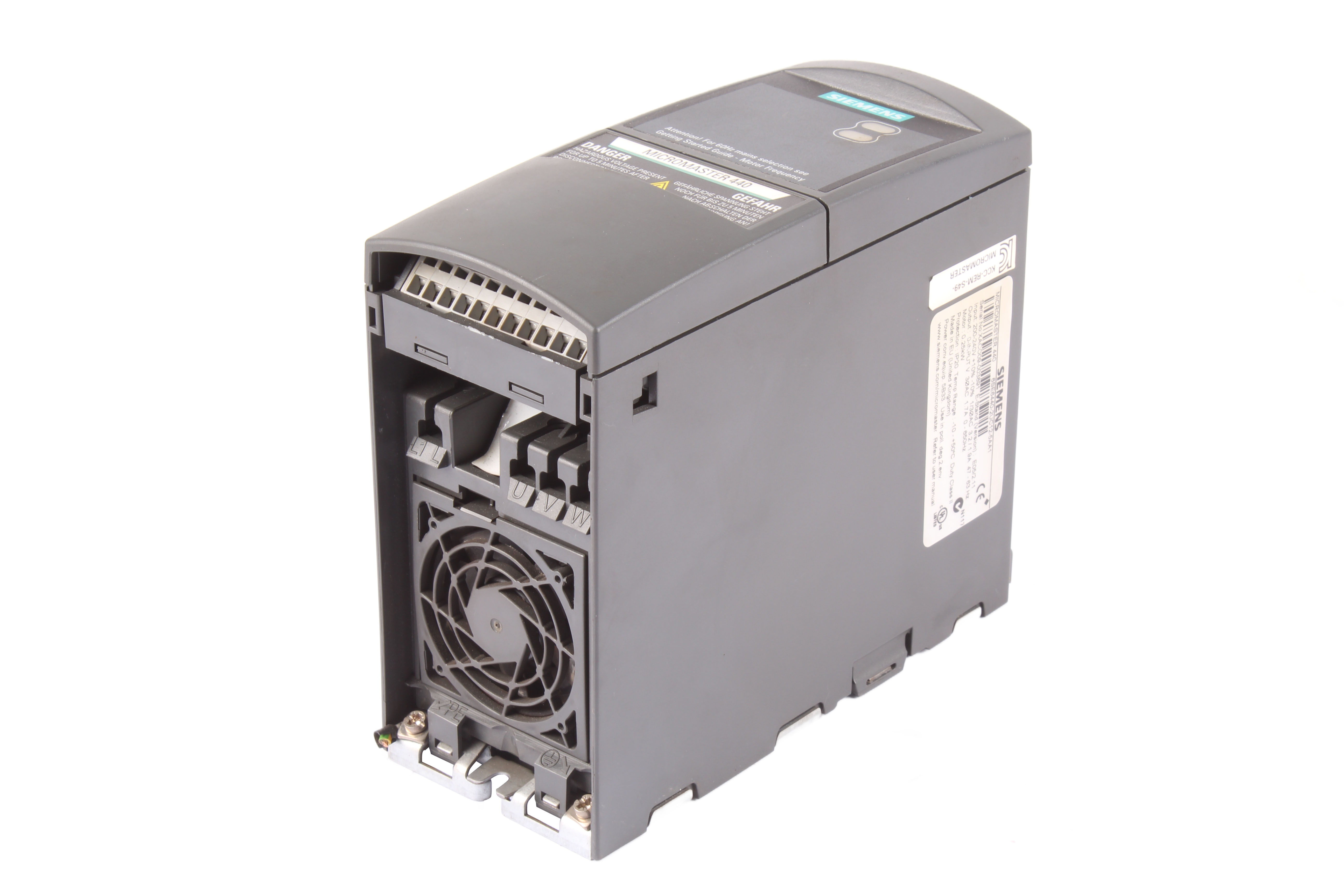 SIEMENS 6SE6440-2UC12-5AA1 MICROMASTER 440 0.25 KW 1.7A 650 HZ 