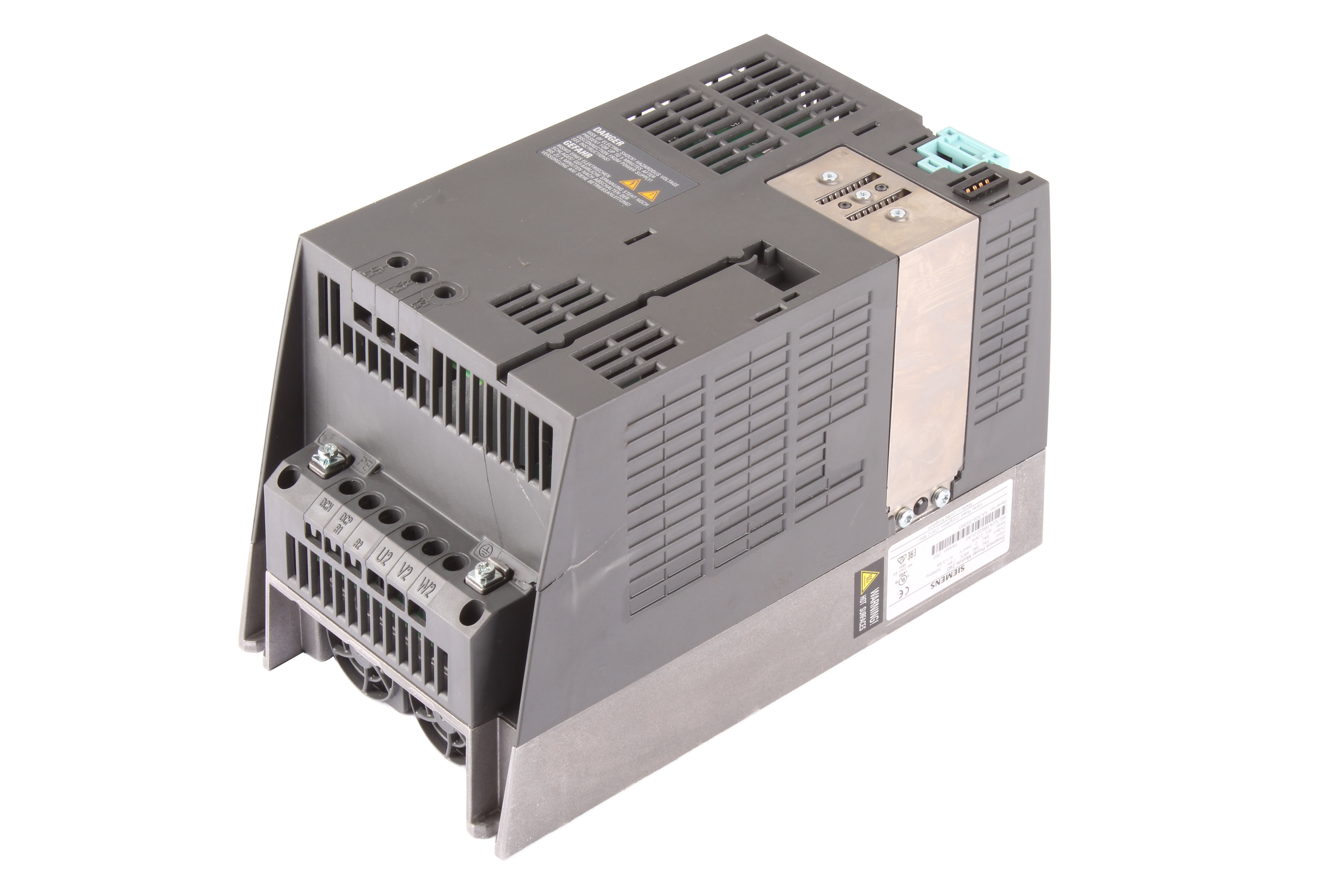 SIEMENS 6SL3224-0BE22-2UA0 480V 5.9A 3 -F 380-480V 